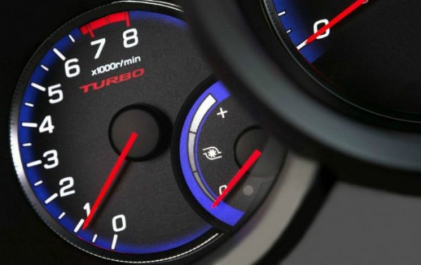 Скорость&nbsp;движения автомобиля, обороты двигателя и нагрузка на мотор: что нужно знать