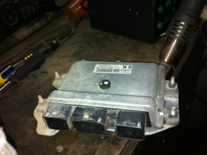 Замена блока управления двигателем