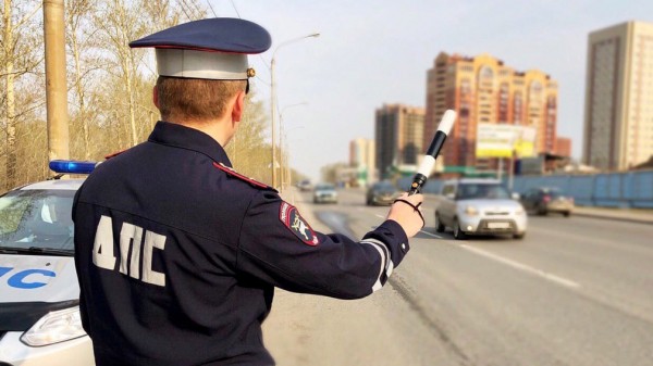 ГИБДД проведет массовую проверку автомобилей с иностранными номерами