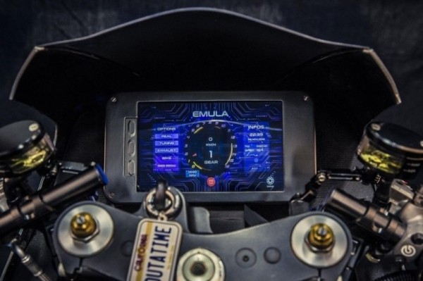 2electron McFly: электробайк с «душой» ДВС