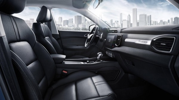 Chery готовит для России бюджетные версии кроссовера Chery Tiggo 4