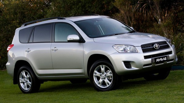 Составлен ТОП-10 самых популярных подержанных кроссоверов и внедорожников в России