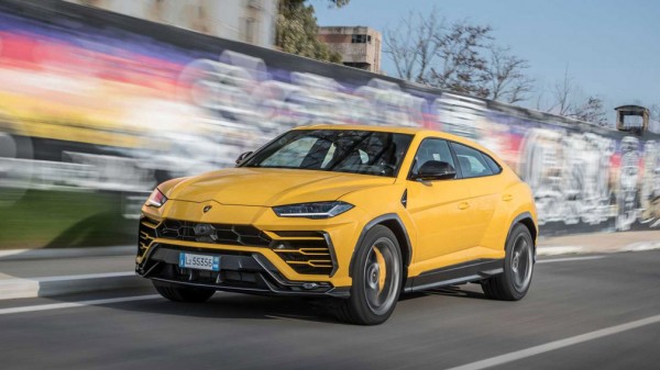 Lamborghini выпустили 10-тысячный кроссовер Urus