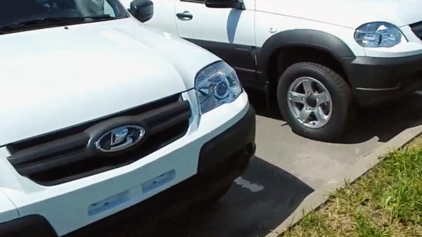 &laquo;АвтоВАЗ&raquo; начал поставлять дилерам Lada Niva