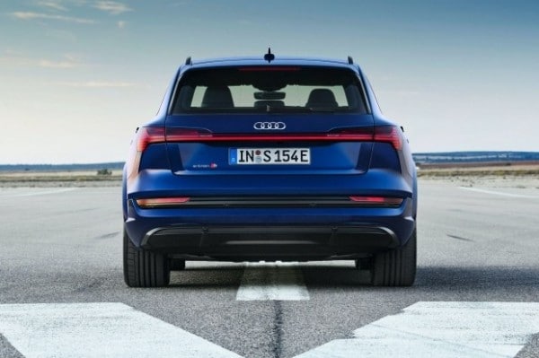 Audi e-tron S: лучший кроссовер для дрифта?