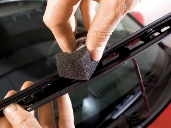 Что делать, если дворники скрипят по стеклу