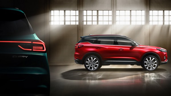 Компания Chery показала салон Tiggo 7 Pro, который привезут в Россию