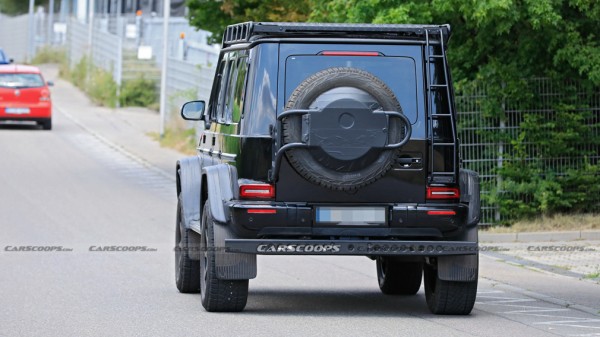 В сети появились фото экстремального Mercedes-AMG G-Class без камуфляжа