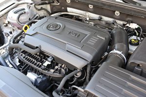 Какой двигатель лучше выбрать для авто: по типу, количеству цилиндров, объему и мощности