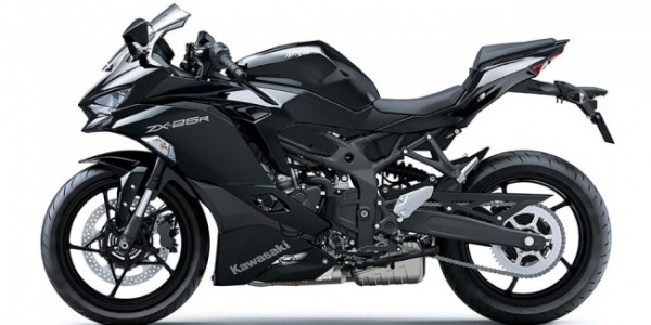 Начались продажи байка Kawasaki Ninja ZX-25R