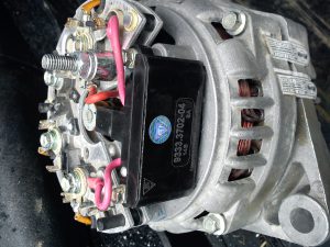 При запуске двигателя падает напряжение: причины и диагностика