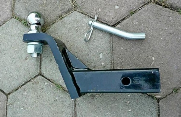 Прицепное устройство (фаркоп) для автомобиля