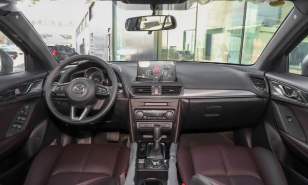 Самая продаваемая Mazda о которой мы не слышали