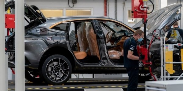 &laquo;Сделано в Уэльсе&raquo;: первый DBX сошел с конвейера