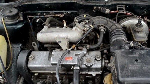 Течь масла из двигателя: как найти причину