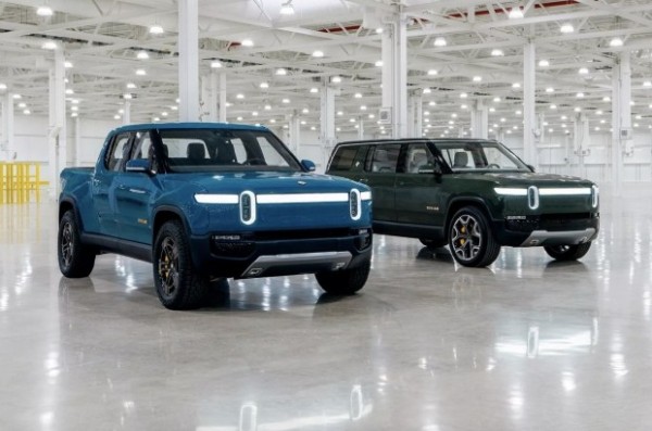 Tesla обвинила Rivian в краже коммерческой тайны
