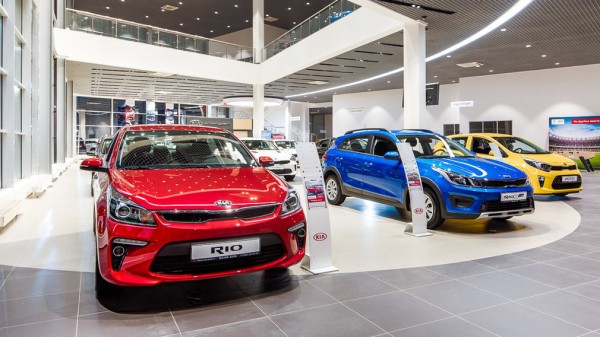 Продажи новых легковых авто и LCV в России в июле выросли на 7%