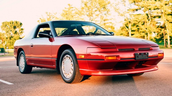 30-летний Nissan 240SX реализовали дороже нового Nissan 370Z