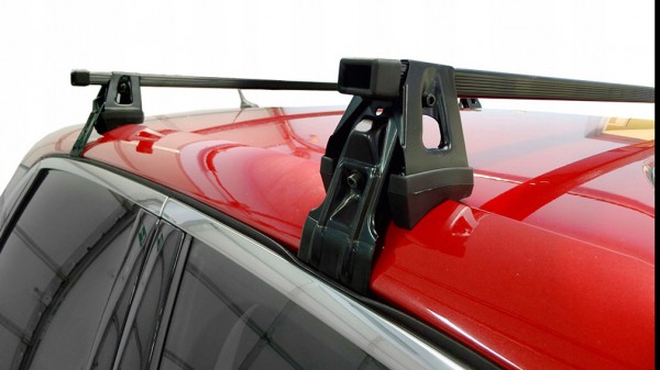 Водителей начали штрафовать за багажники на крыше автомобилей