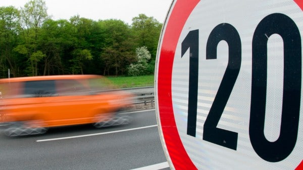 Рассказали, сколько горючего можно сэкономить, если ездить по правилам