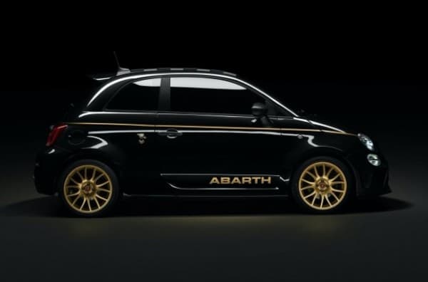 Маленький &laquo;Monster&raquo;: спецверсии Fiat Abarth 595