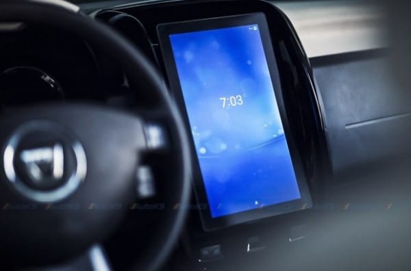 Dacia Duster превратили в кабриолет