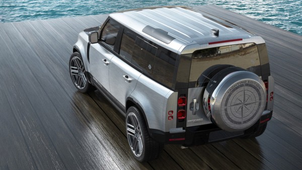 Land Rover Defender тюнеры превратили в дорожную яхту