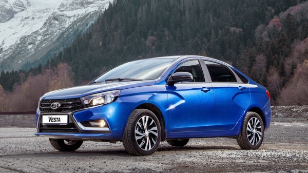 Первые изображения новой Lada Vesta Facelift опубликованы в Сети
