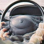 Двигатель троит на холостом ходу: основные причины