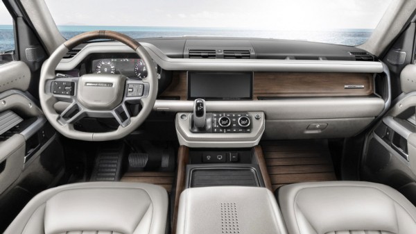 Land Rover Defender тюнеры превратили в дорожную яхту