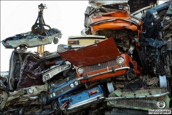 Как правильно утилизировать  старый или аварийный автомобиль