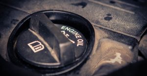 Какой объем масла заливать в двигатель при замене смазки