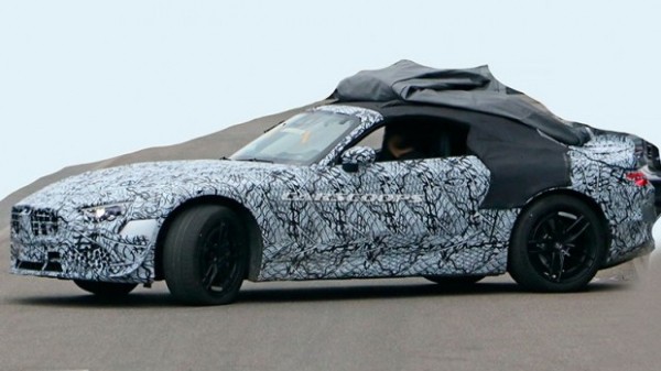Новый Mercedes SL. Куда исчезла крыша?