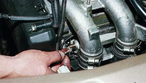 Почему двигатель автомобиля не заводится: как найти причину