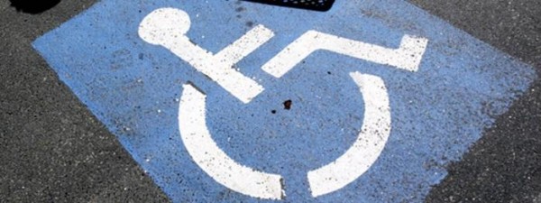 Размер штрафа за парковку на месте для инвалидов