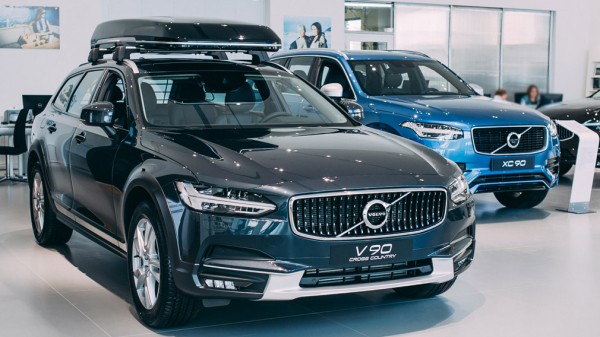 В России подорожали автомобили Volvo