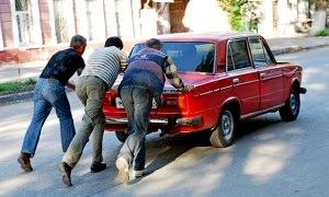 Как завести свою машину с толкача