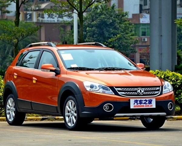 Китайские кроссоверы и внедорожники