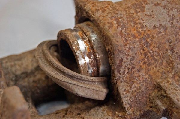 Клин, перегрев, коррозия: всё, что нужно знать об обслуживании тормозного суппорта