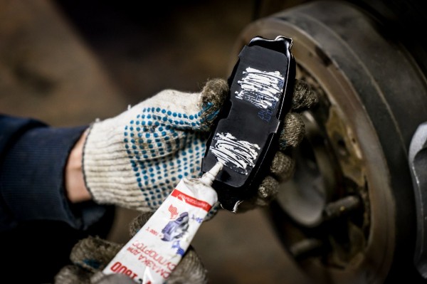 Клин, перегрев, коррозия: всё, что нужно знать об обслуживании тормозного суппорта