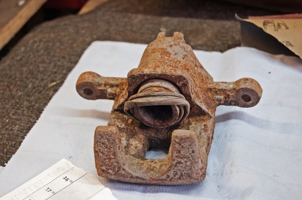 Клин, перегрев, коррозия: всё, что нужно знать об обслуживании тормозного суппорта