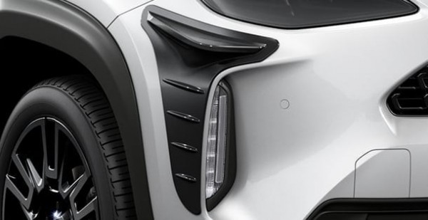 Лютый тюнинг самого дешевого кроссовера Toyota