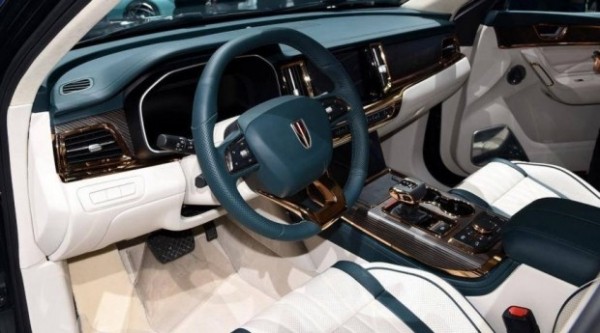 &laquo;Не все то золото, что блестит&raquo;: кросс-лимузин Hongqi HS7+