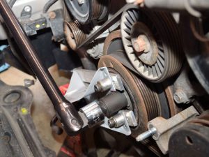 Откручивание шкива коленчатого вала: тонкости и нюансы