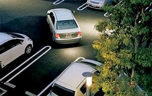 Парковка автомобиля задним ходом