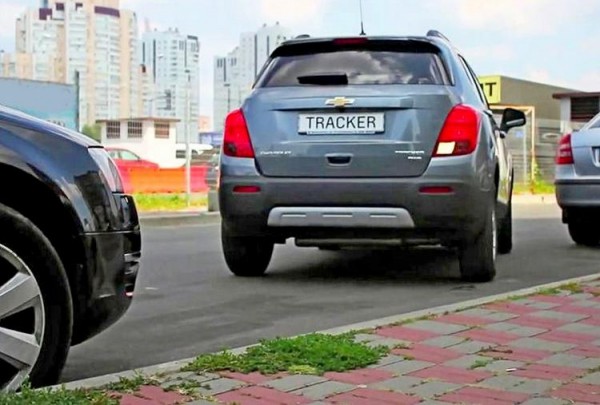 Парковка автомобиля задним ходом