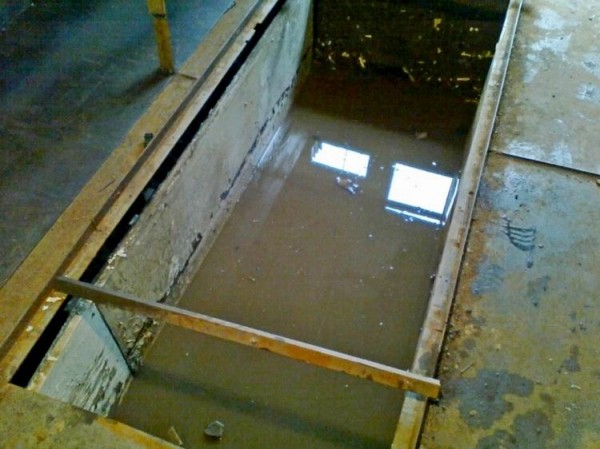 Смотровая яма в гараже: как сделать?