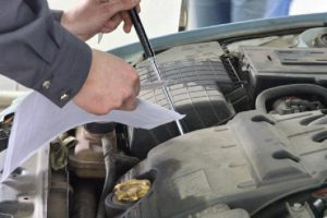 Точная проверка уровня масла в моторе