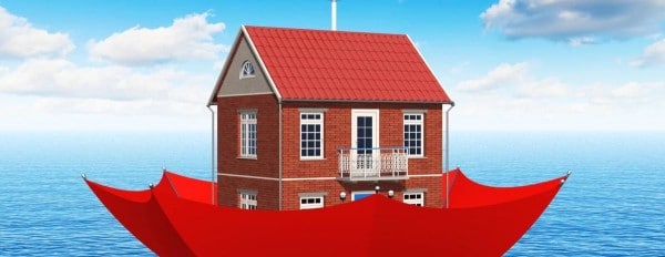 В октябре вступят в силу изменения в страхование недвижимости