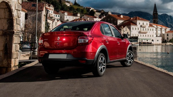 ТОП-3 легковушек с высоким дорожным просветом